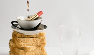 Művészet és kereskedelem - nem eladható, nem eldobható, nem lecserélhető