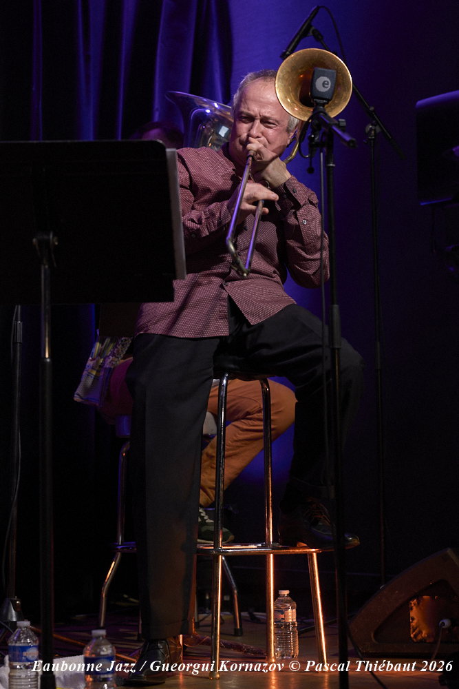 13/10/26 GUEORGUI KORNAZOV BRASS SPIRIT QUINTET