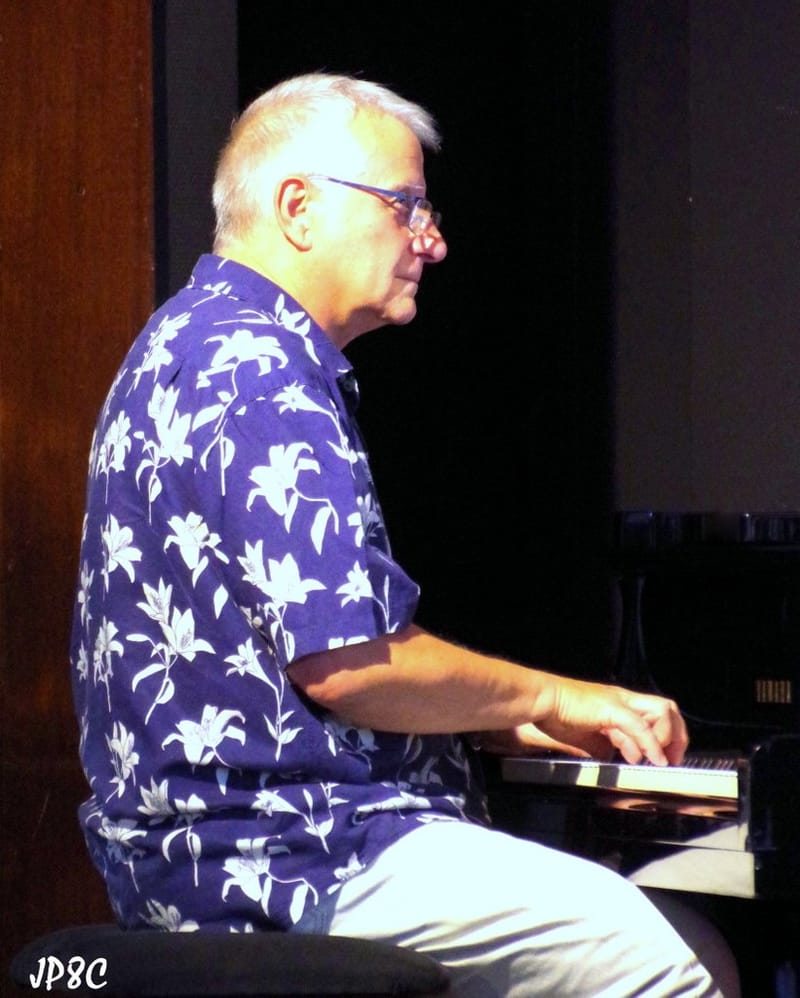 Lucien Dobat