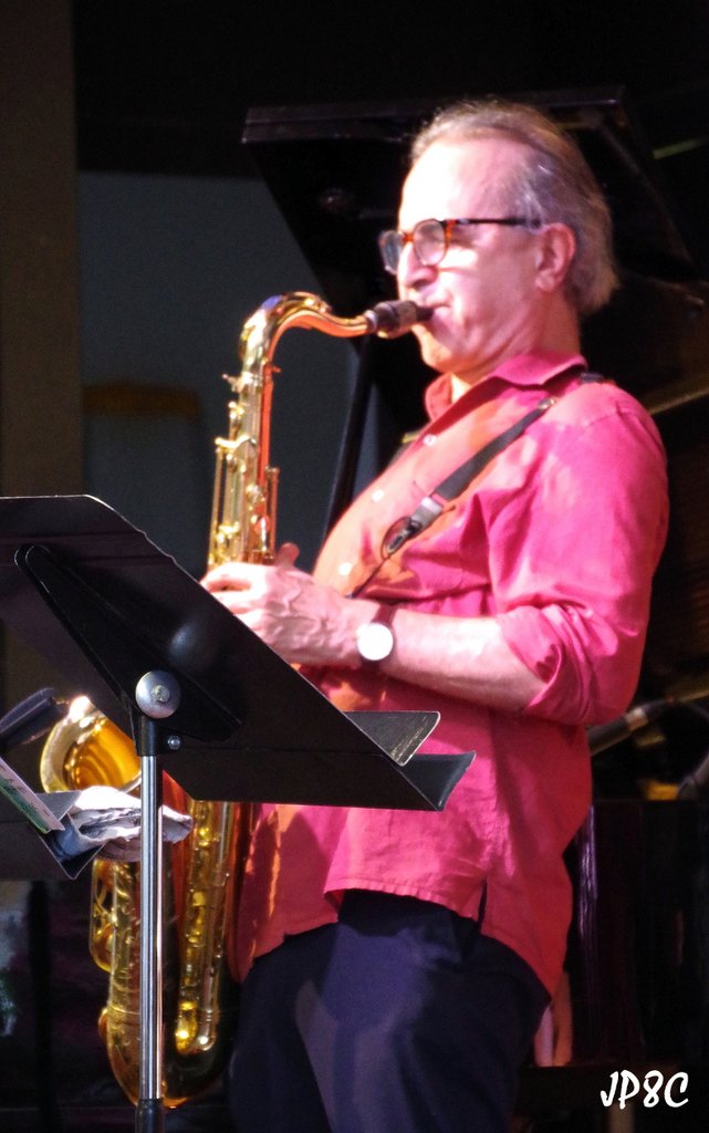 Lucien Dobat