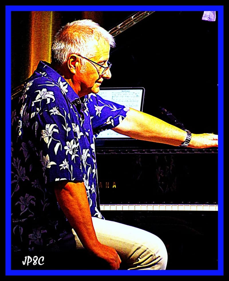 Lucien Dobat