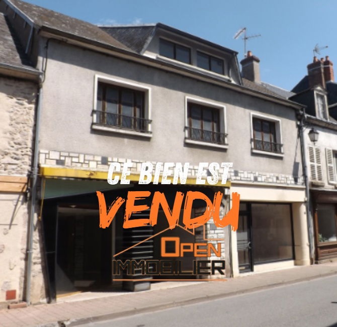 Immeuble- 330m² Dun-le-Palestel (23800) -