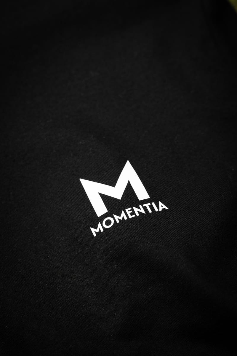 MOMENTIA ESCAPE LIMITED EDITION