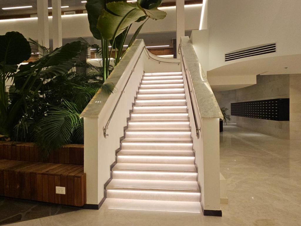 דירת סטודיו עם נוף לים