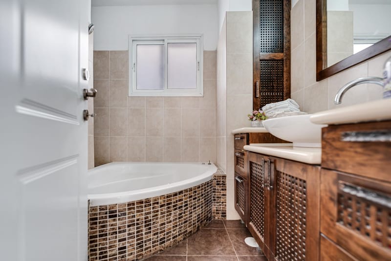 דופלקס גג משופץ ומפנק של 4 חדרים