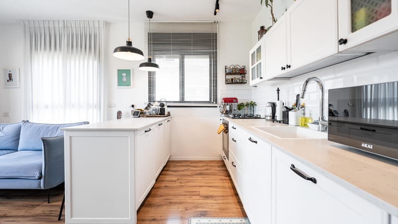 אין עוד דירה כזו בשוק – שקט מושלם בלב המרכז!