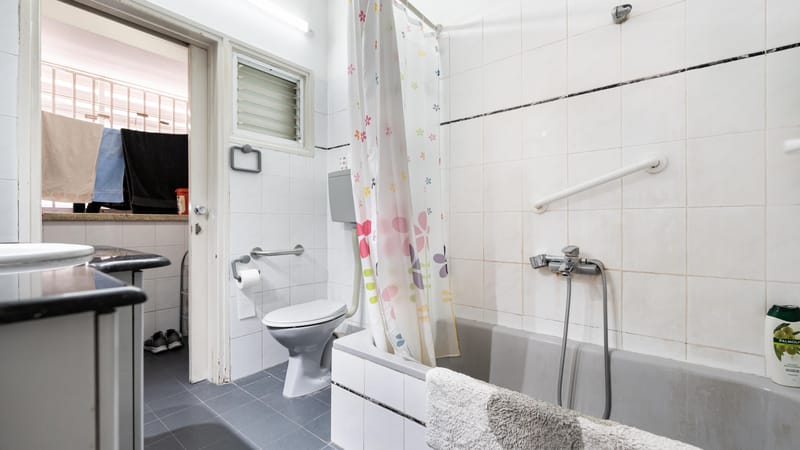 דירת 5 חדרים בגודל של פעם!