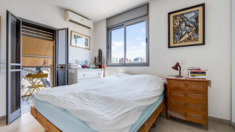 פנטהאוז משפחתי מרווח, המתפרס על קומה שלמה – עם גג פרטי מפנק ואיכות חיים ברמה אחרת.