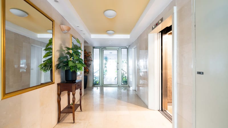 דירת 4 חדרים במקור שהוסבה ל3 | רחוב פנקס, ר״ג