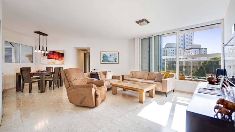 5 חדרים משפחתית בשכונת ערמונים המבוקשת בר"ג