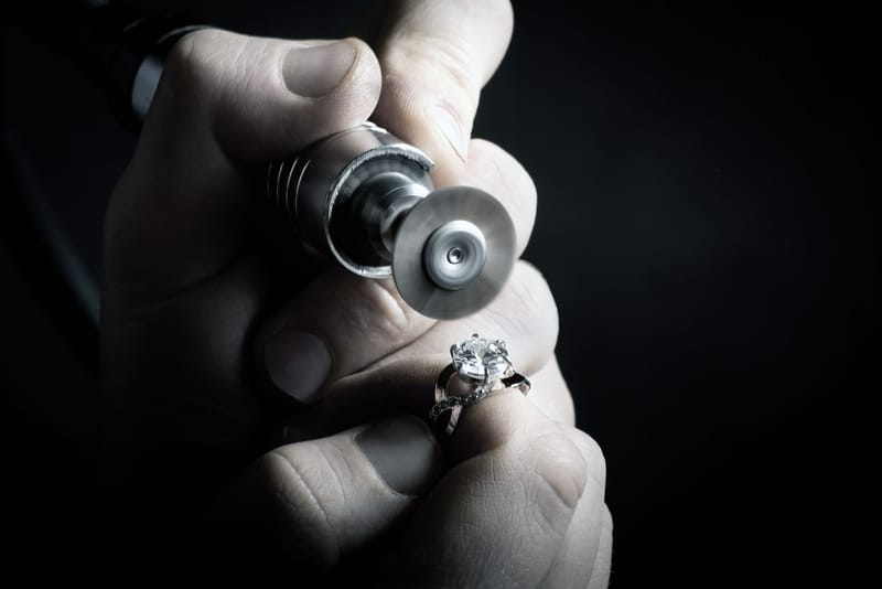 Reparación y Restauración