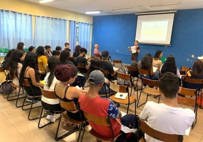 ブラジル現地教育事情と公立学校での「日本を発見」教育福祉事業プロジェクト