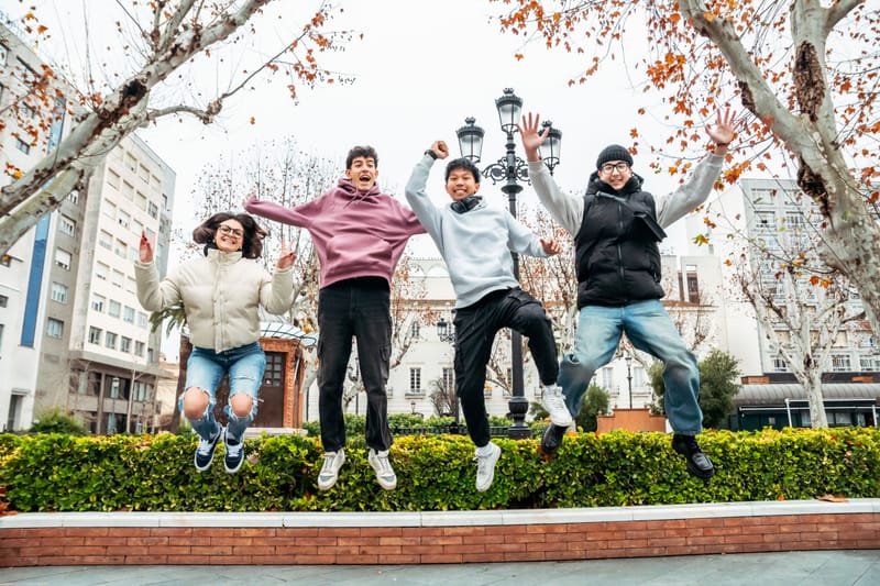 В стоимость обучения не входит: