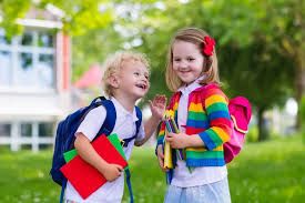 enfants heureux apres soin education kinesthesique