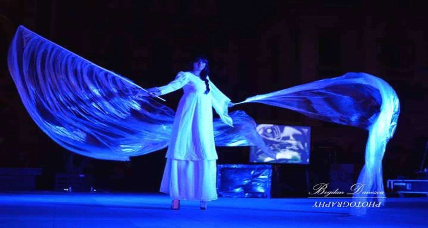 TVR Craiova-Ateliere creative la Puppets Occupy Street