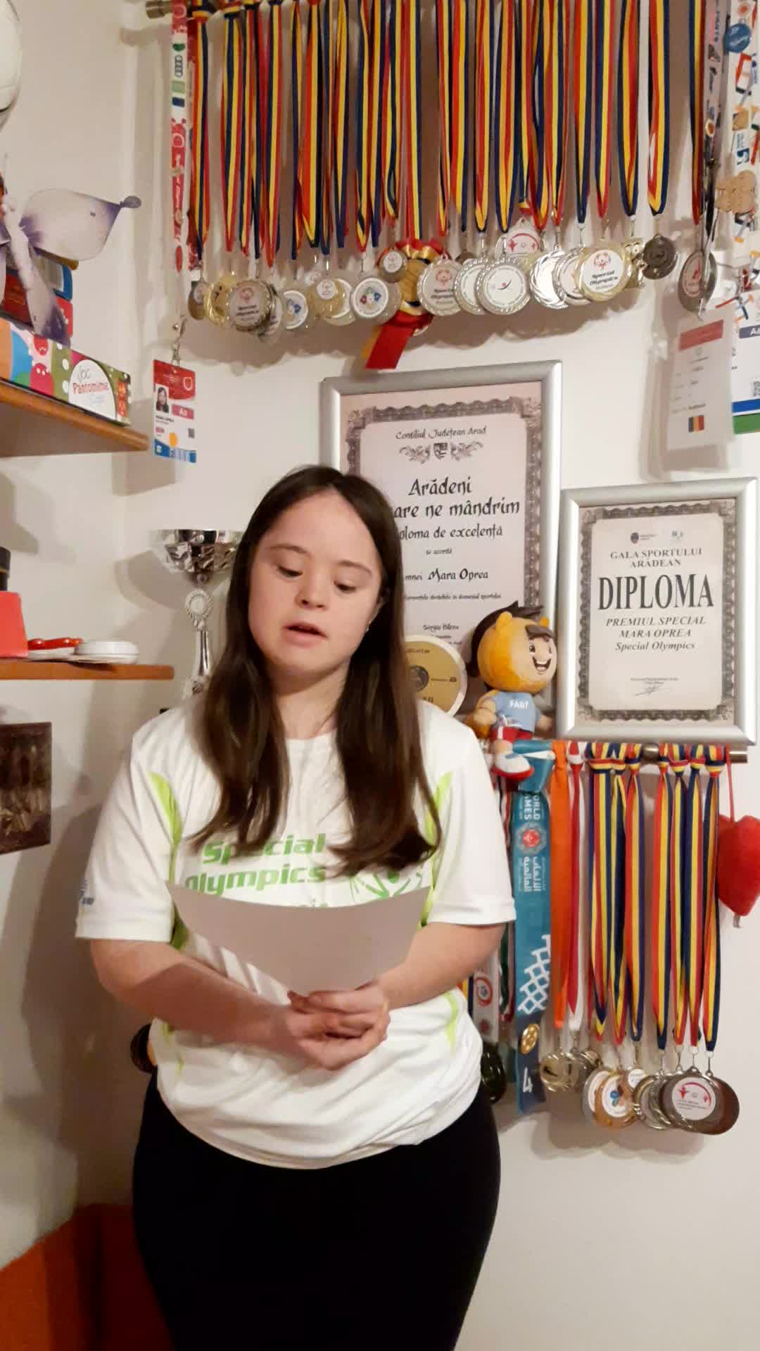 Tabără de Artă, Afaceri & Autocunoaștere -  Scriere creativă cu poveste schițată in nisip ca un storyboard