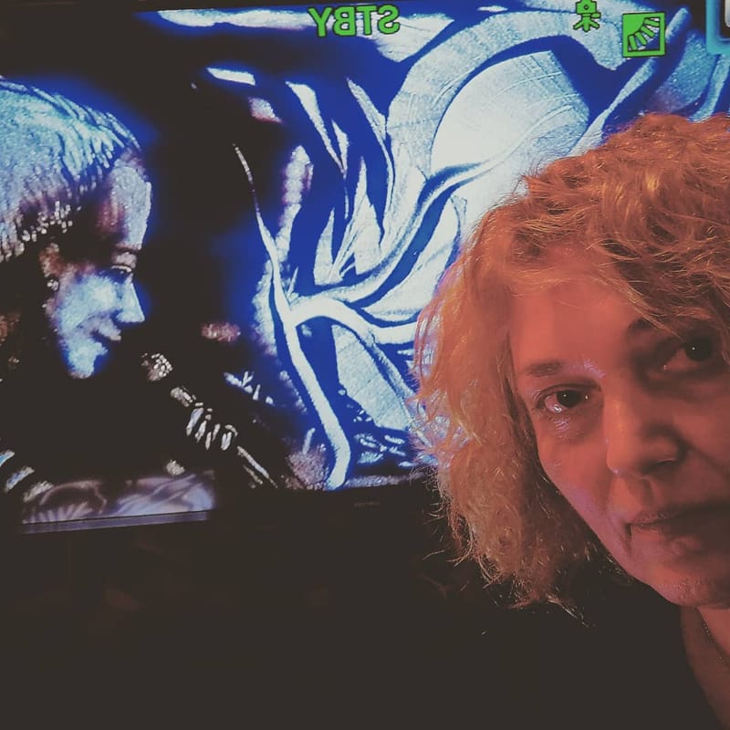 SAND ART SCENOGRAFIE DINAMICĂ: Când decorul devine personaj