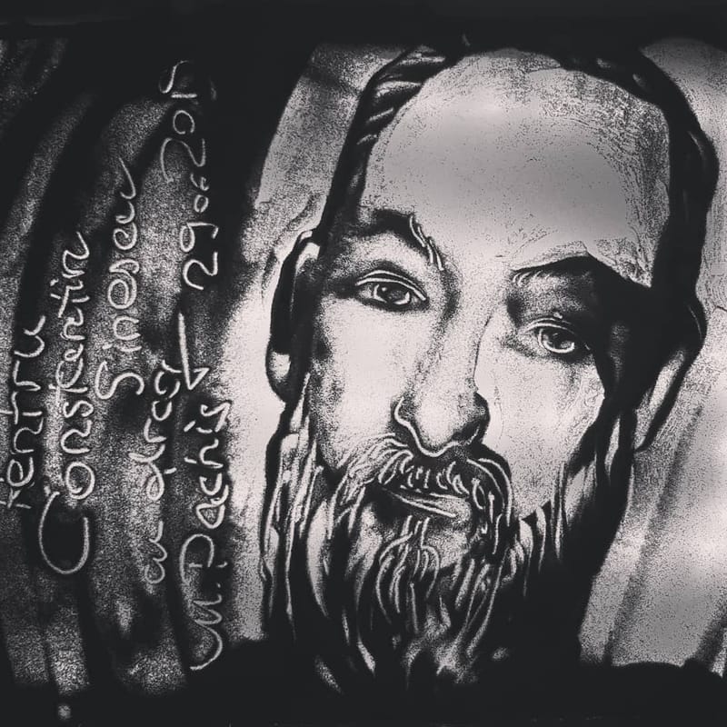 Portretul tău în orice material la care te gândești. Și în cele la care nu te-ai gândit.