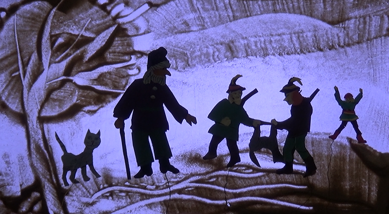 SAND ART SCENOGRAFIE DINAMICĂ: Când decorul devine personaj