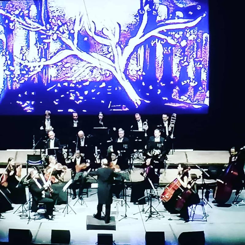 Decori, Costume, Ecleraj: