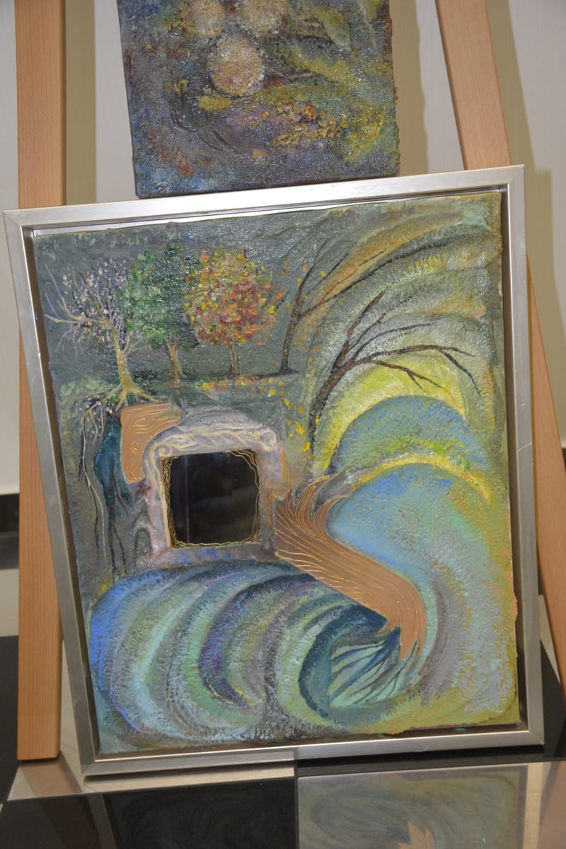 Ferestrele Marianei Pachis – expoziția de la Galeriile Sabion