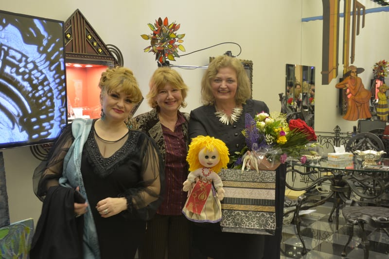 Ferestrele Marianei Pachis – expoziția de la Galeriile Sabion