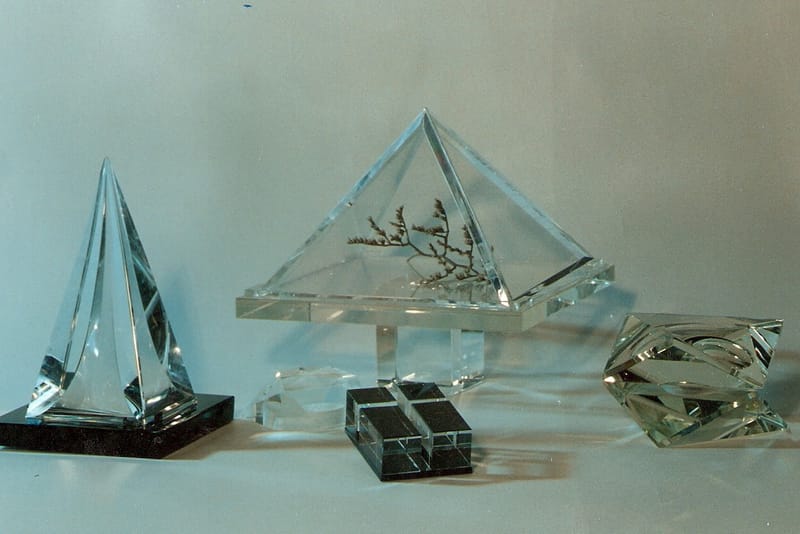 Expoziții lucrări opalin, flint, cuarț