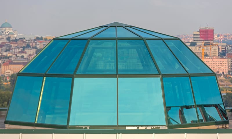 أنظمة سكاي لايت وقباب زجاجية مقاومة للحريق