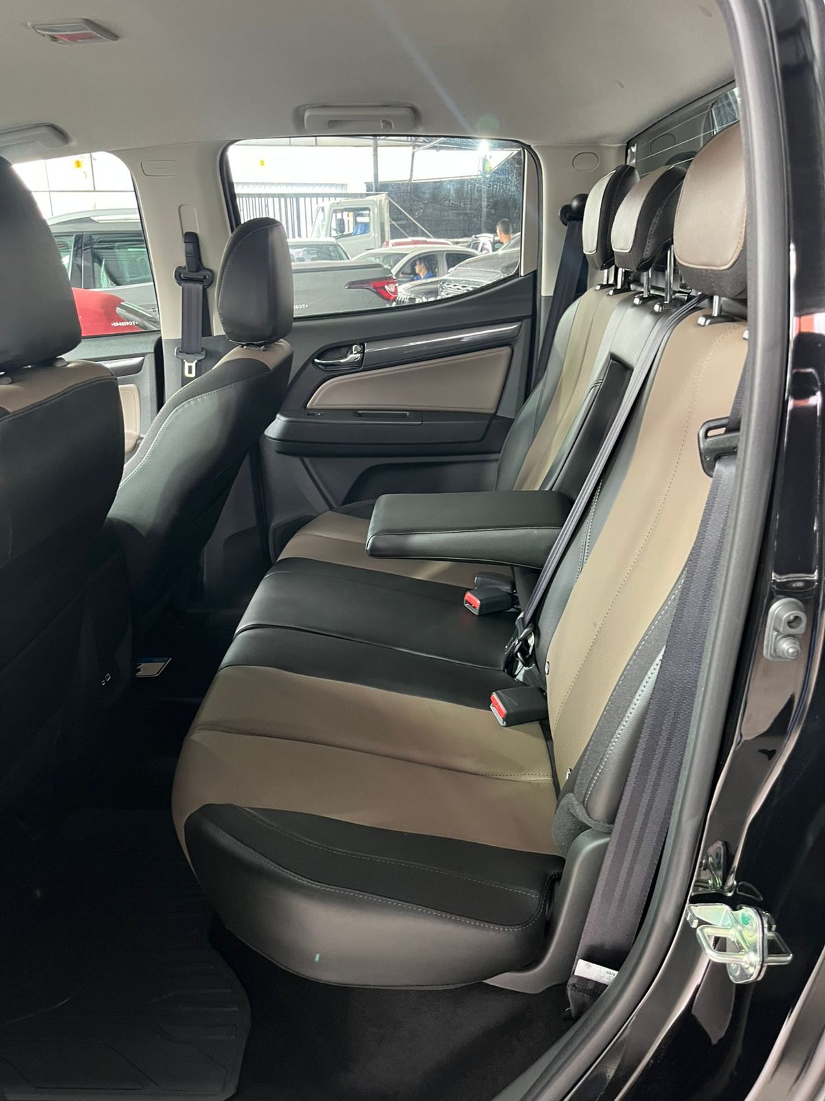 S10 HIGH COUNTRY 2026