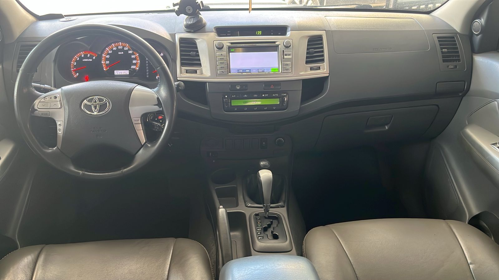 HILLUX 2013 DIESEL AUTOMATICA