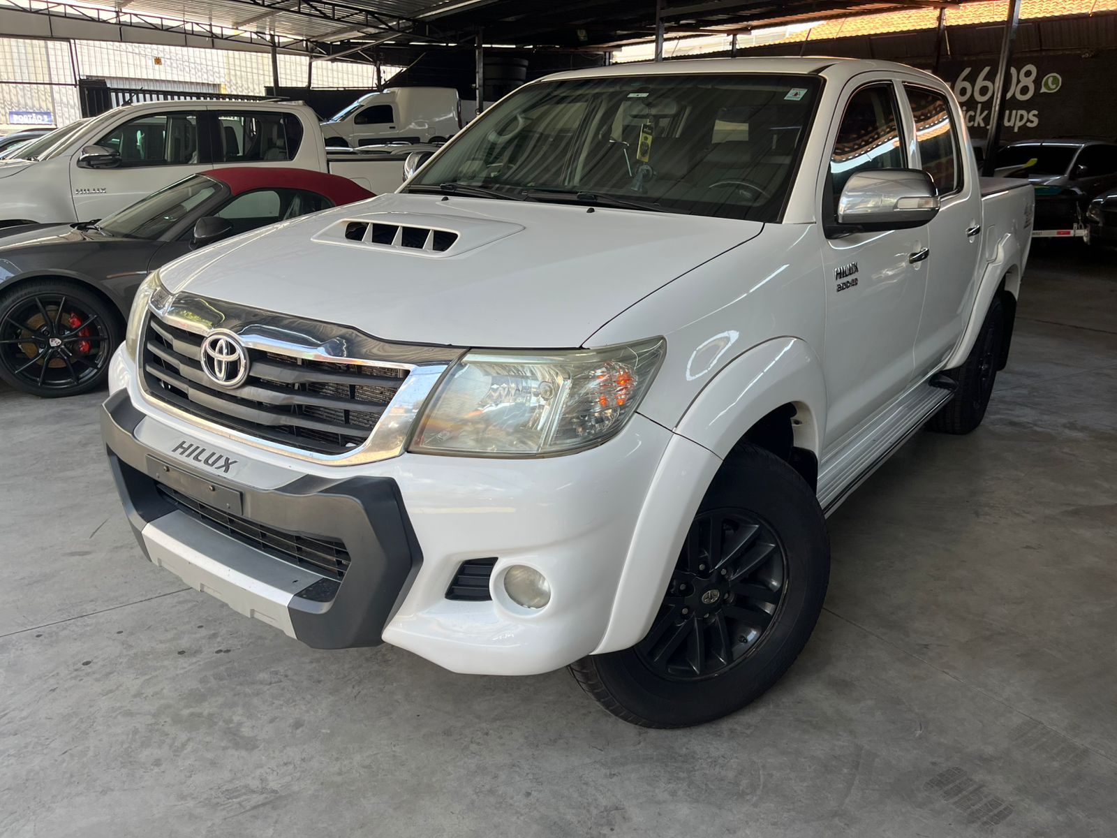 HILLUX 2013 DIESEL AUTOMATICA