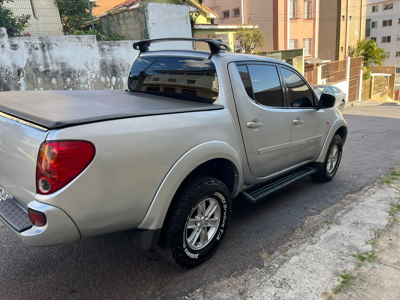 L200 AUTOMATICA DIESEL 4X4