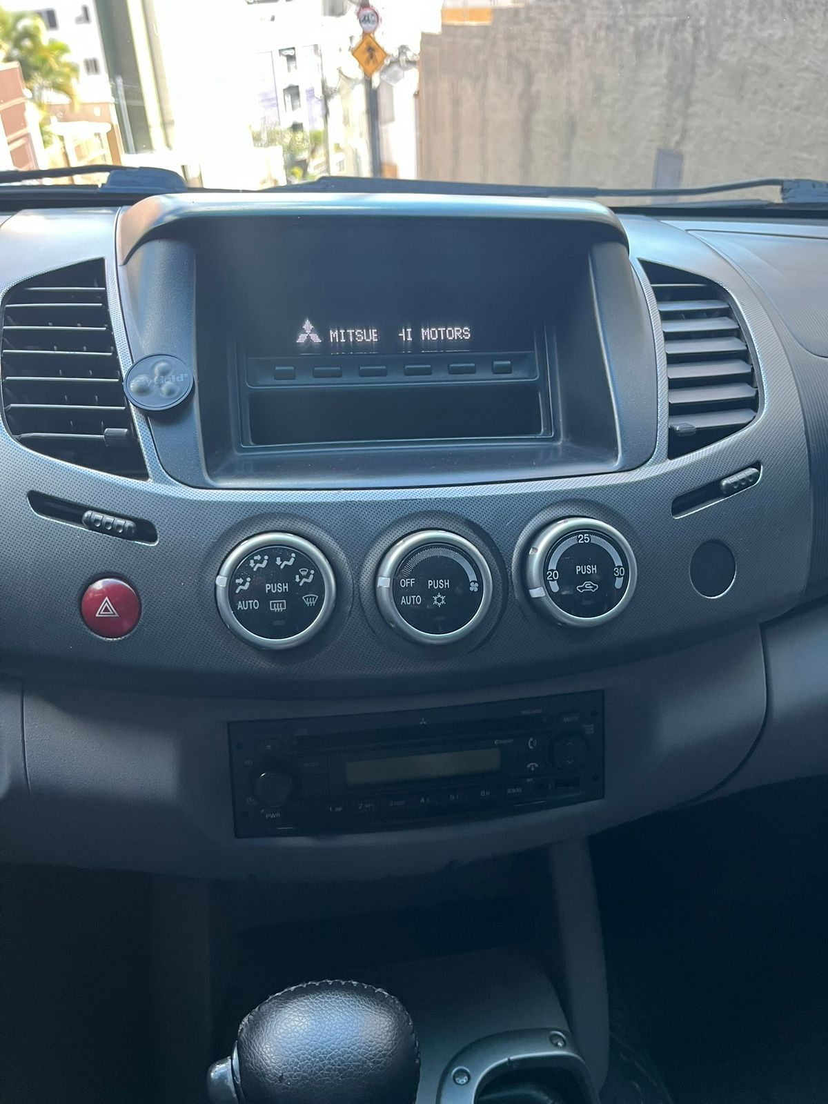 L200 AUTOMATICA DIESEL 4X4