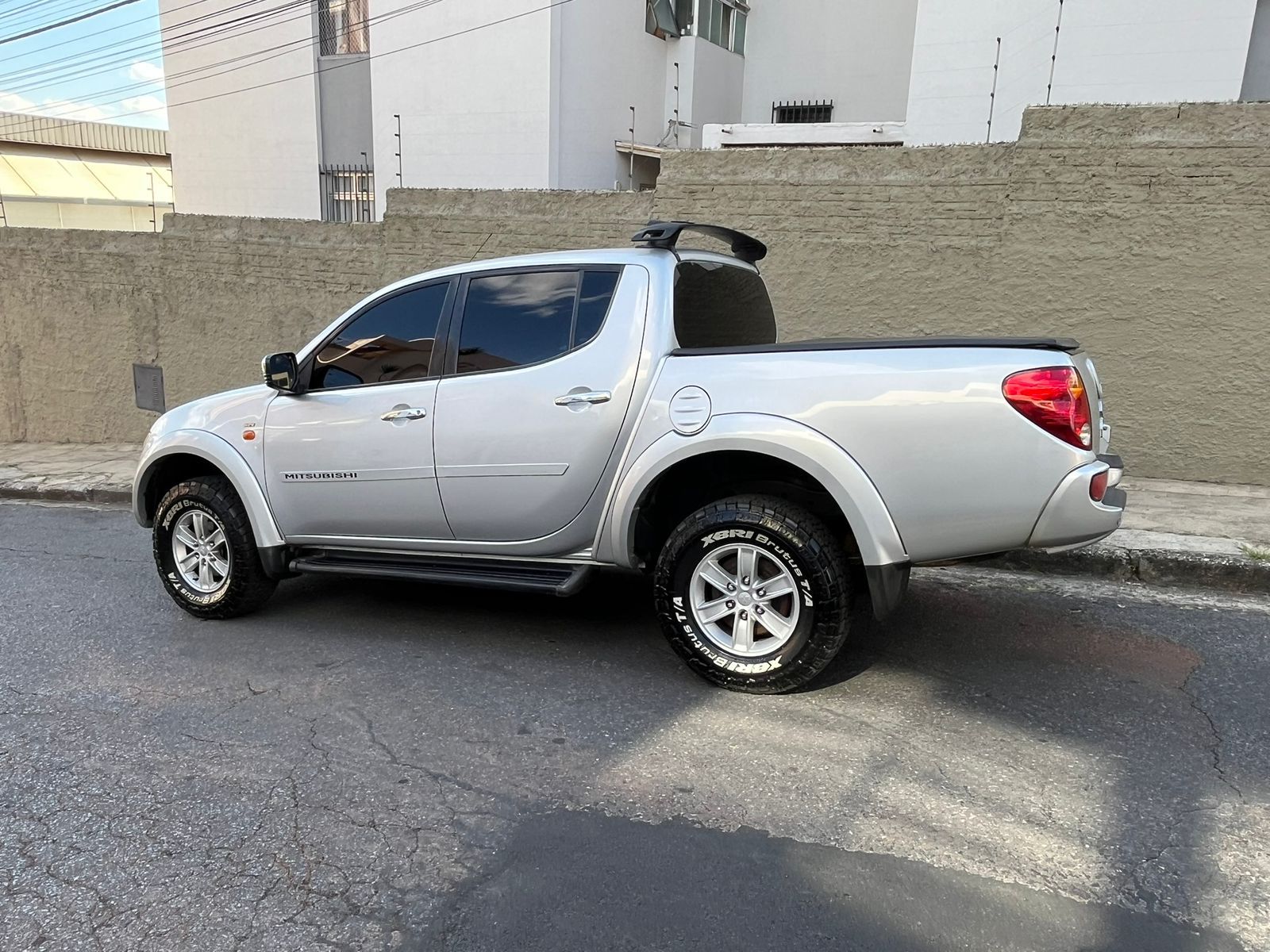 L200 AUTOMATICA DIESEL 4X4