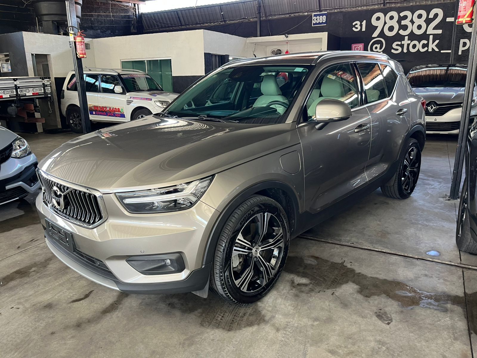 VOLVO T5 HIBRIDA 2022