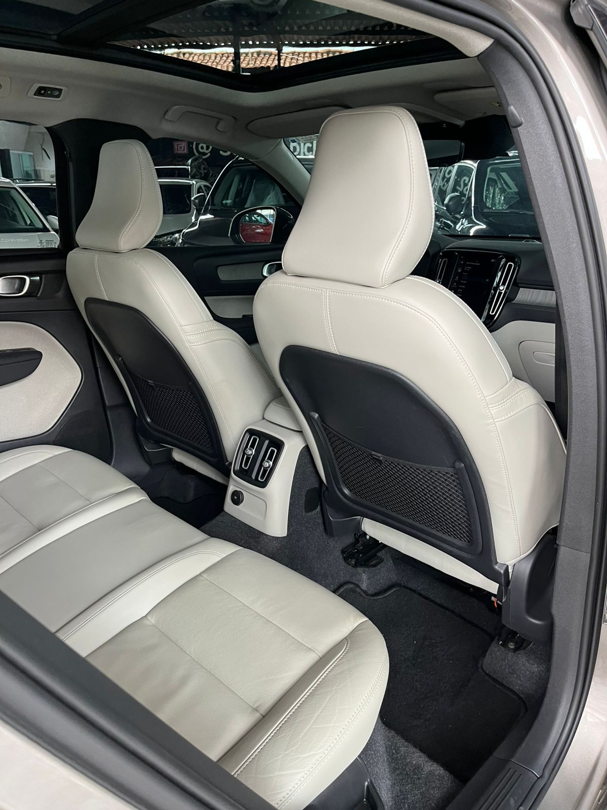 VOLVO T5 HIBRIDA 2022