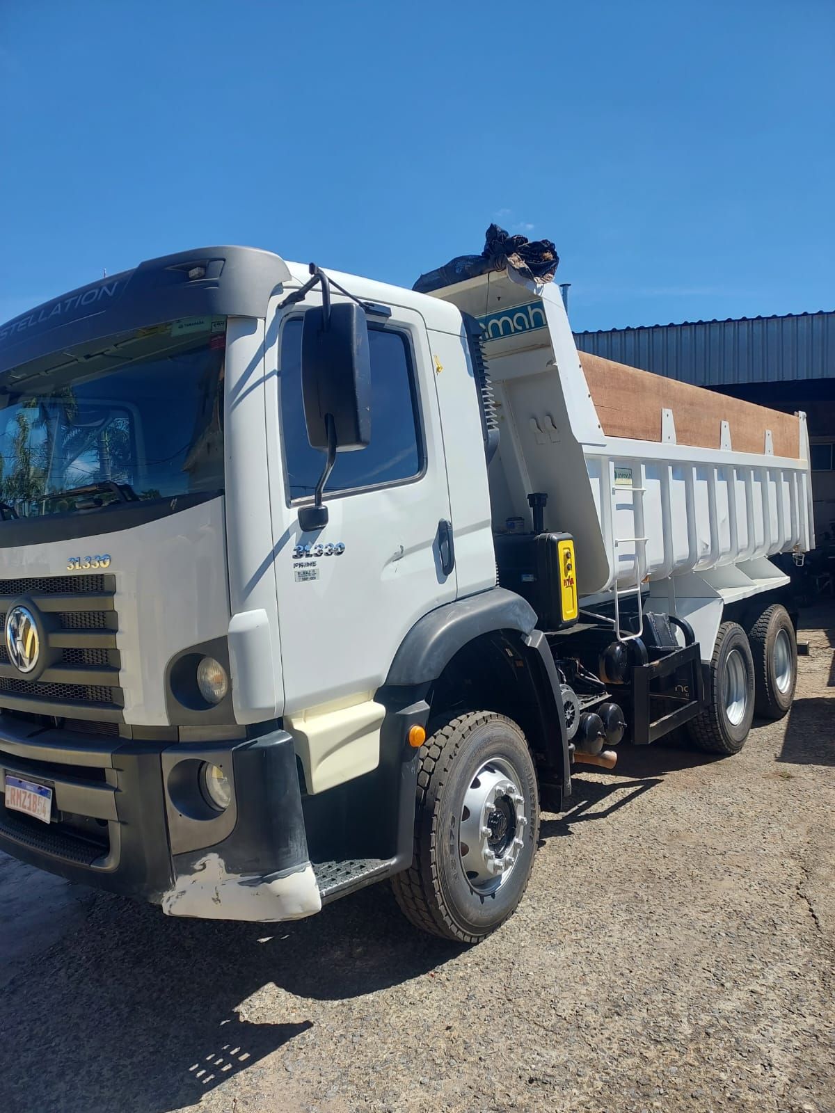 VOLKSWAGEN 31/330 2022