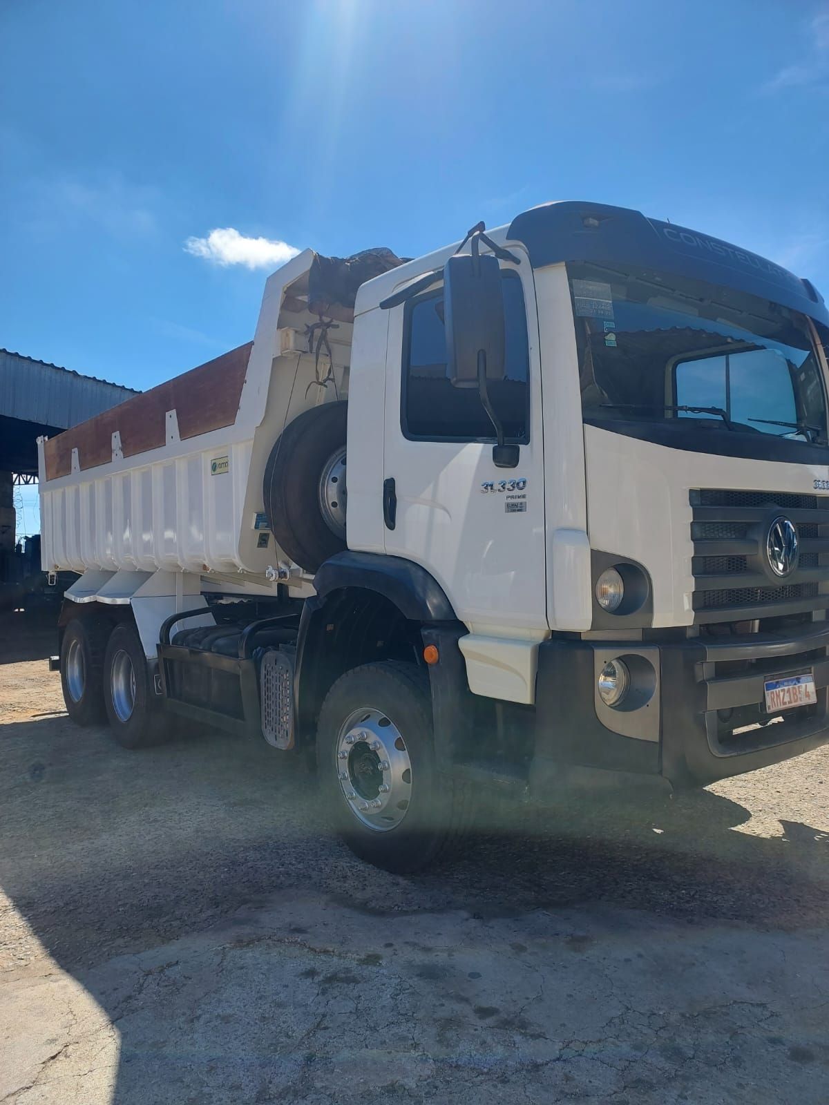 VOLKSWAGEN 31/330 2022