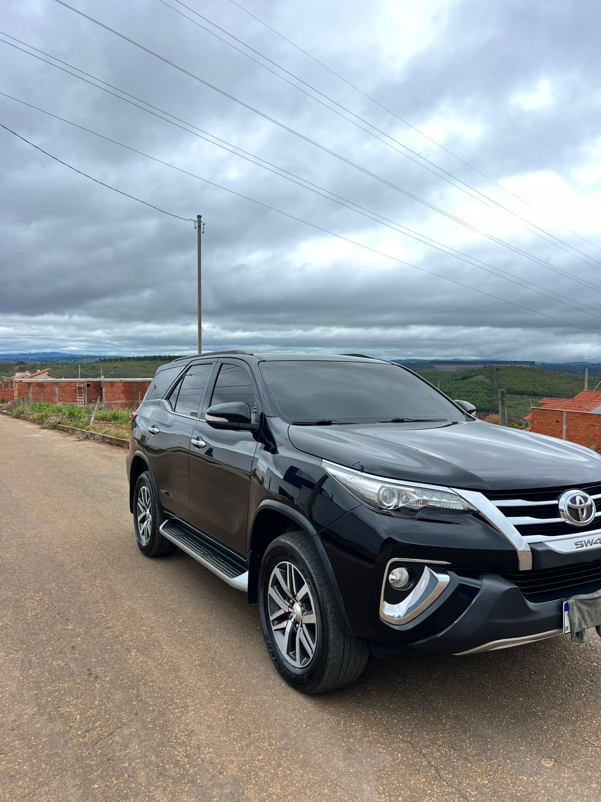 TOYOTA SW4 SRX 2017 DIESEL 4X4 7 LUGARES