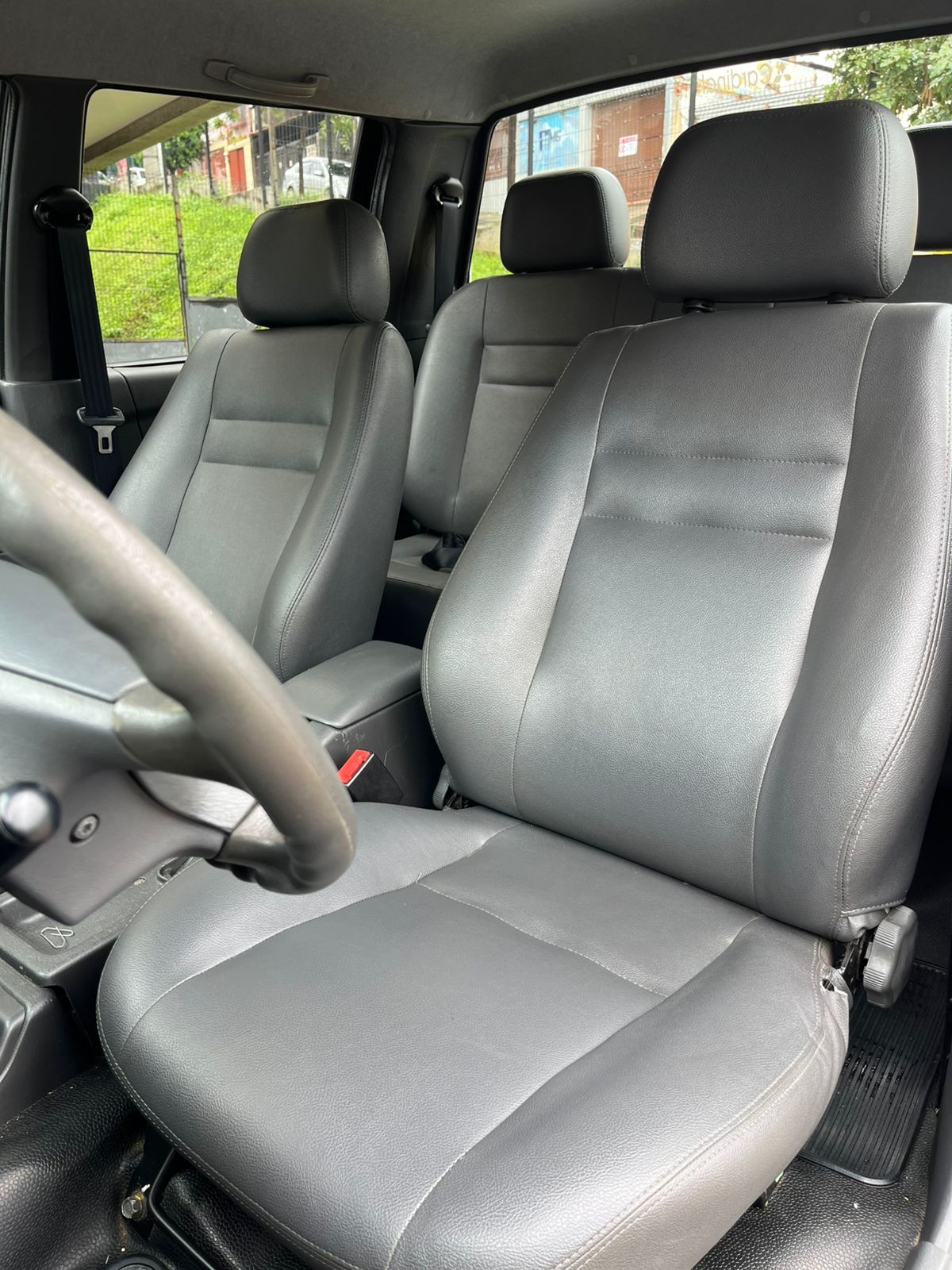 L200 2012 EXTREMAMENTE NOVA 