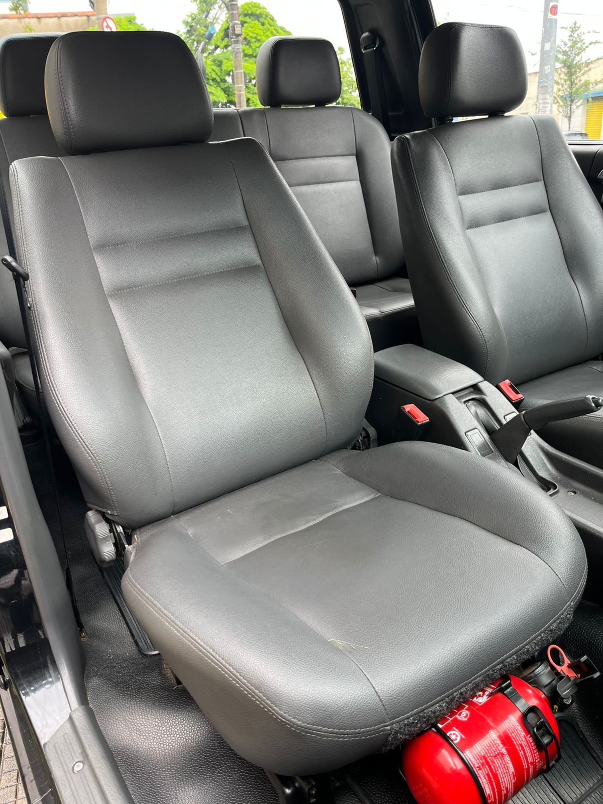 L200 2012 EXTREMAMENTE NOVA 