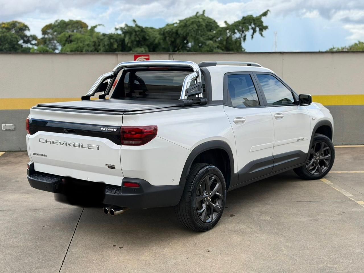 MONTANA PREMIER 1.2 TURBO 2023