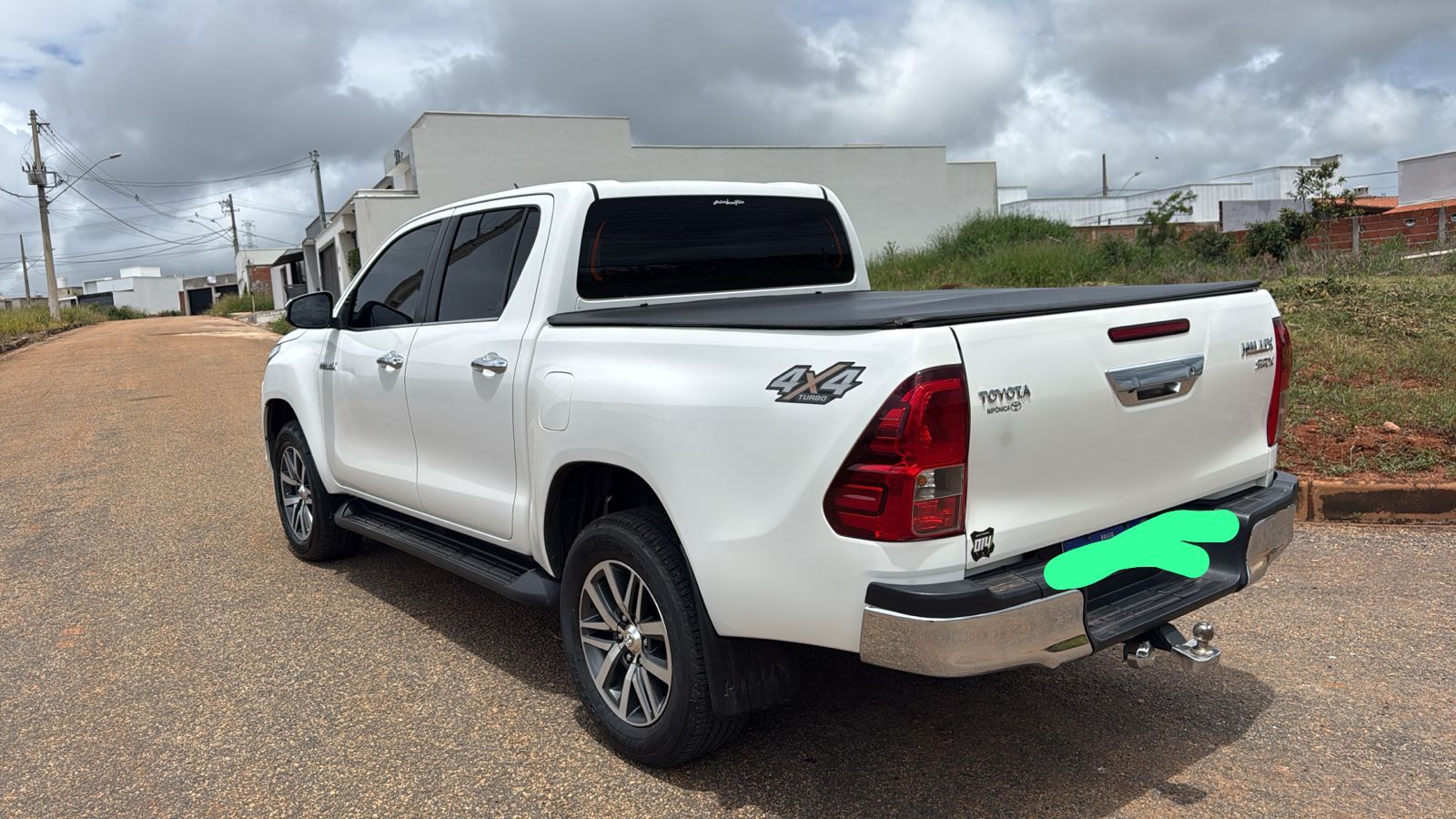 HILLUX SRX 2017 EXTREMAMENTE NOVA 