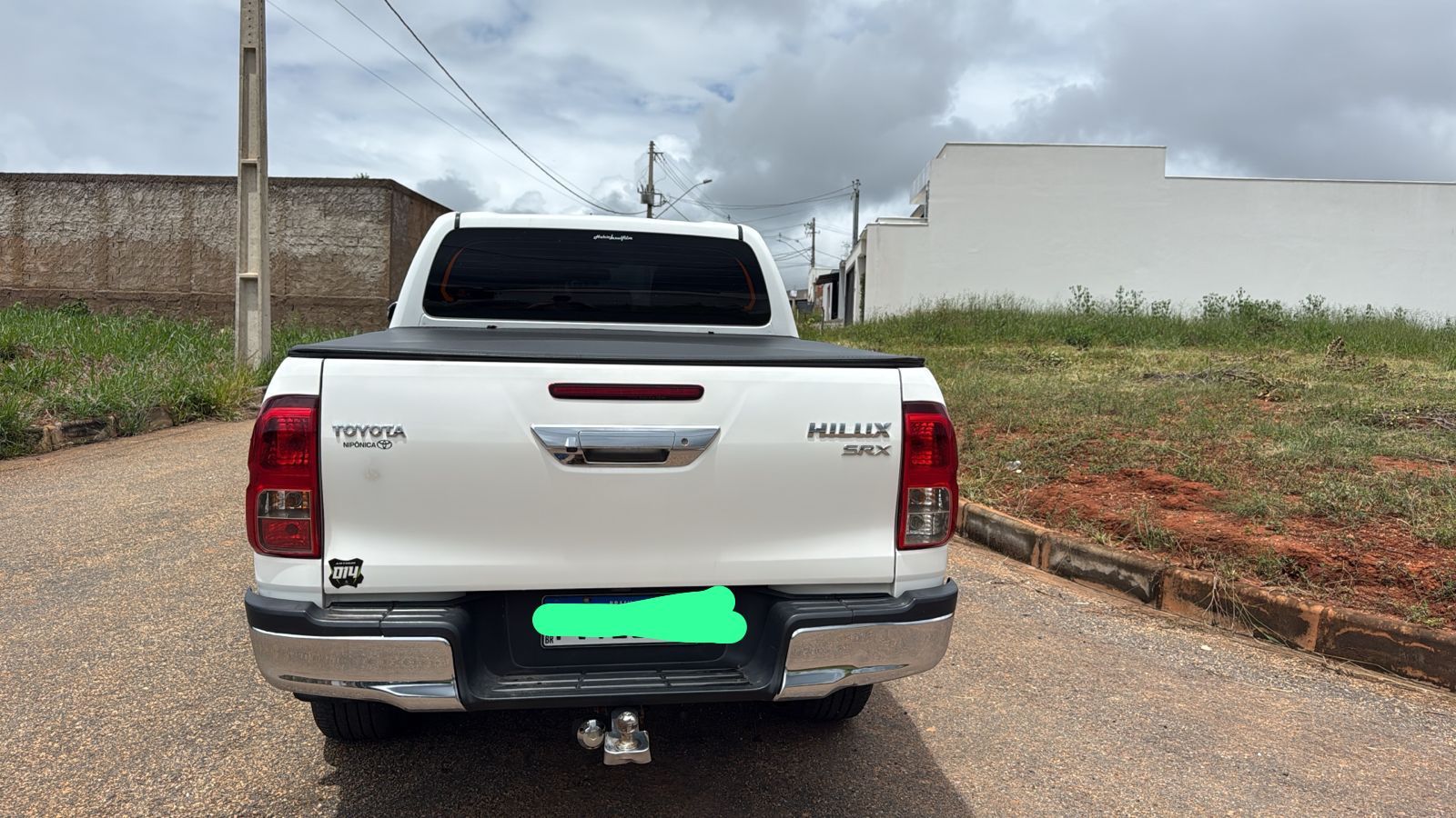 HILLUX SRX 2017 EXTREMAMENTE NOVA 