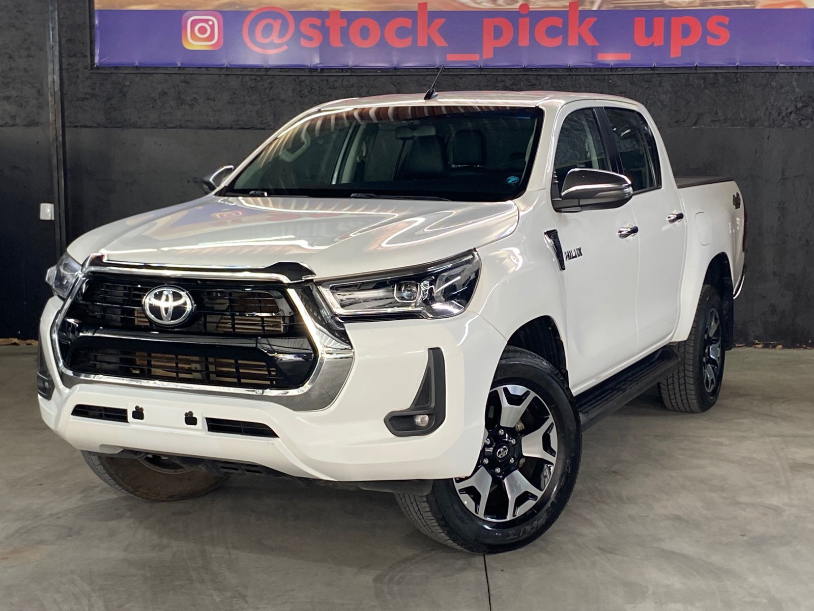 TOYOTA HILLUX SRX 2019