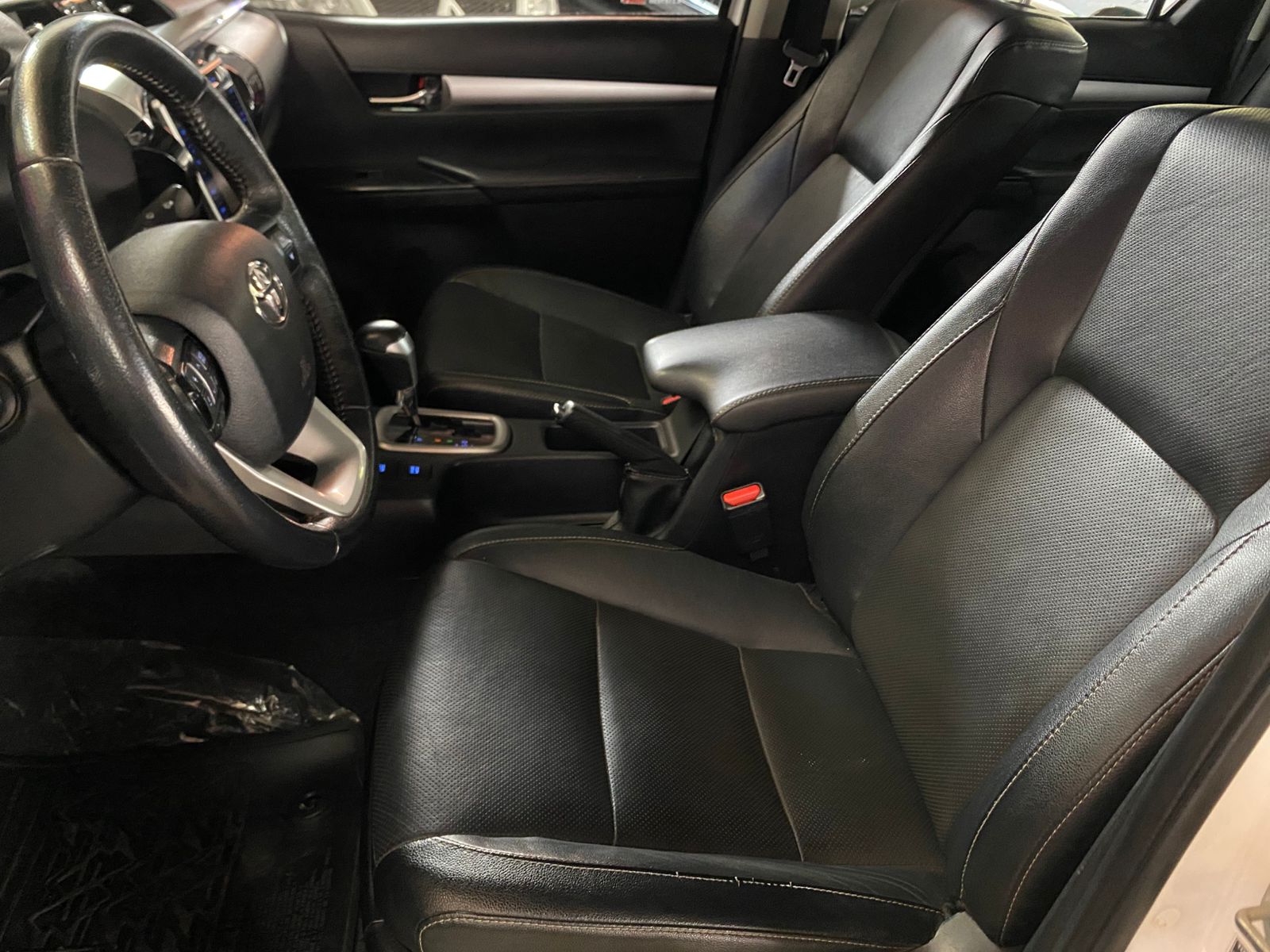 TOYOTA HILLUX SRX 2019