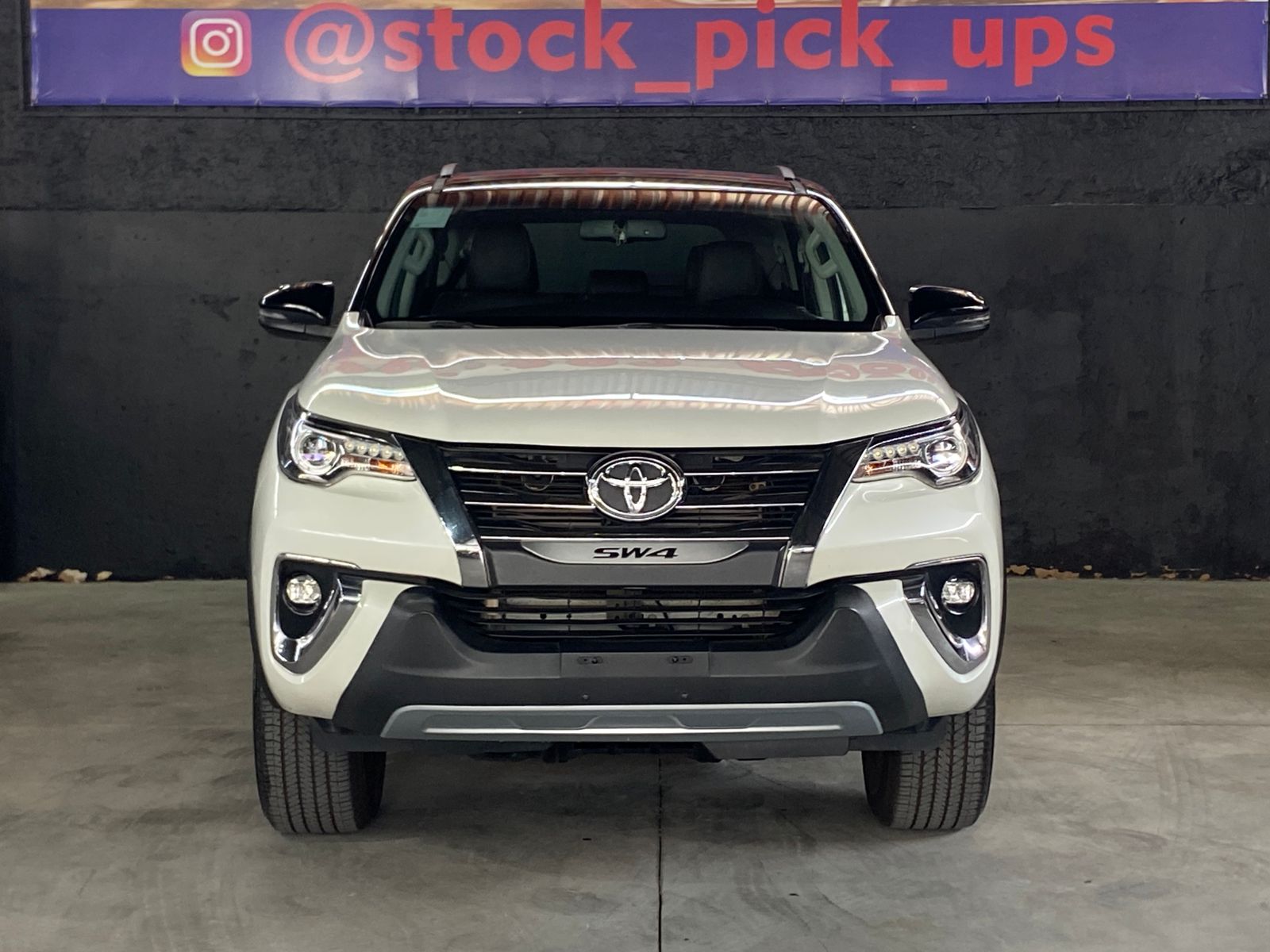 TOYOTA HILUX SW4 SRX 2020