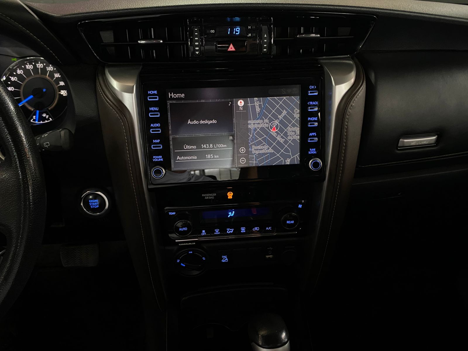 TOYOTA HILUX SW4 SRX 2020