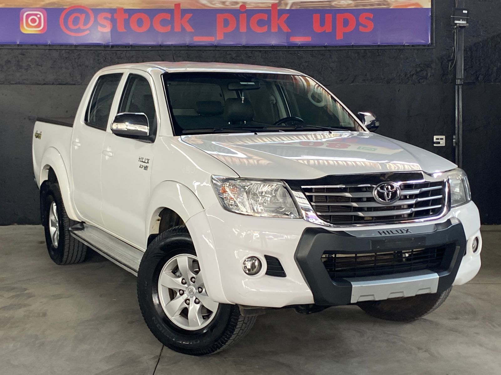 TOYOTA HILUX SRV CD 2.7 FLEX 4X4 AUTOMATICA 