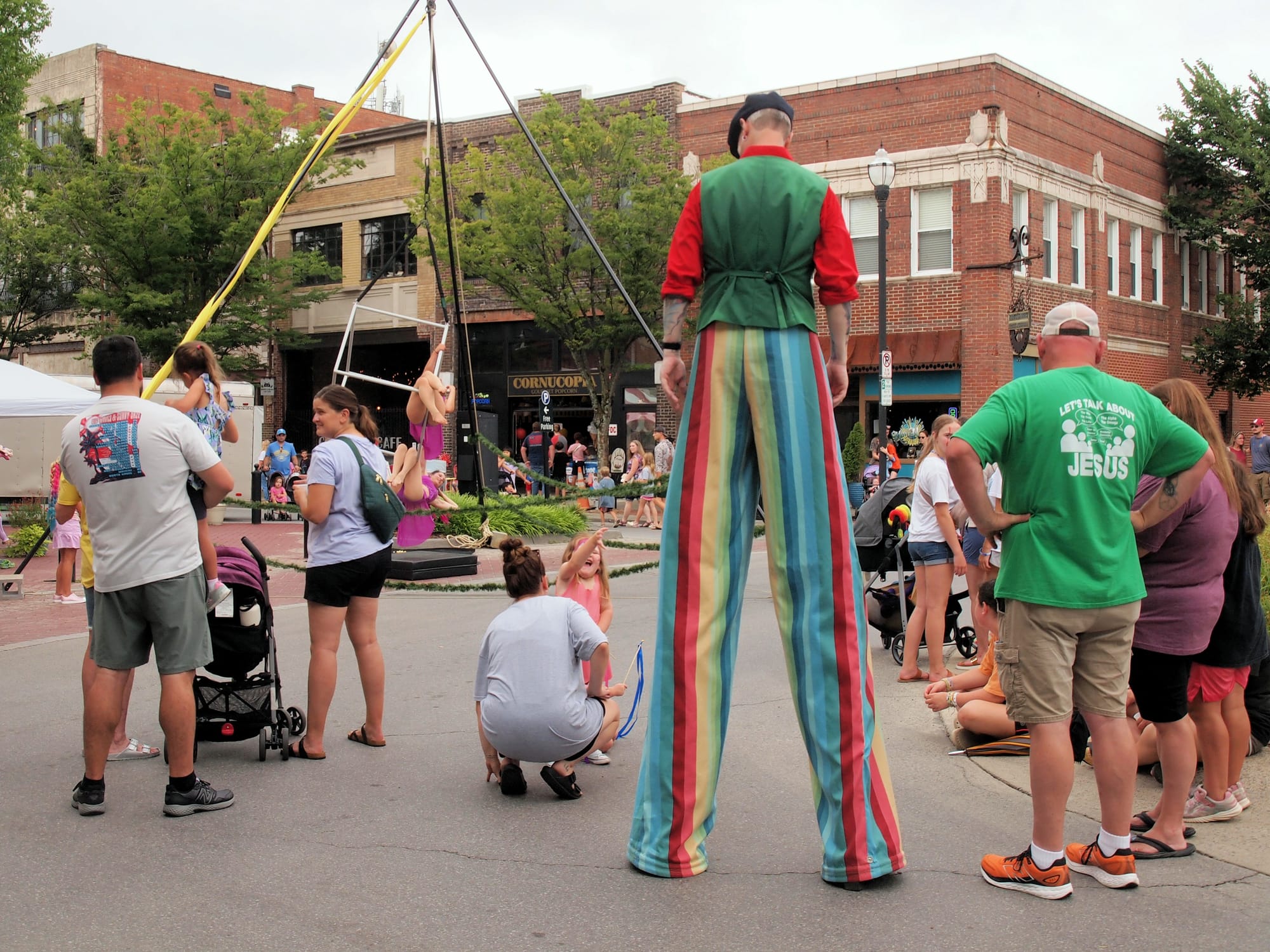 2025 Kingsport Fun Fest Street Fair, Kingsport, TN [Photo: S Cobaugh]
